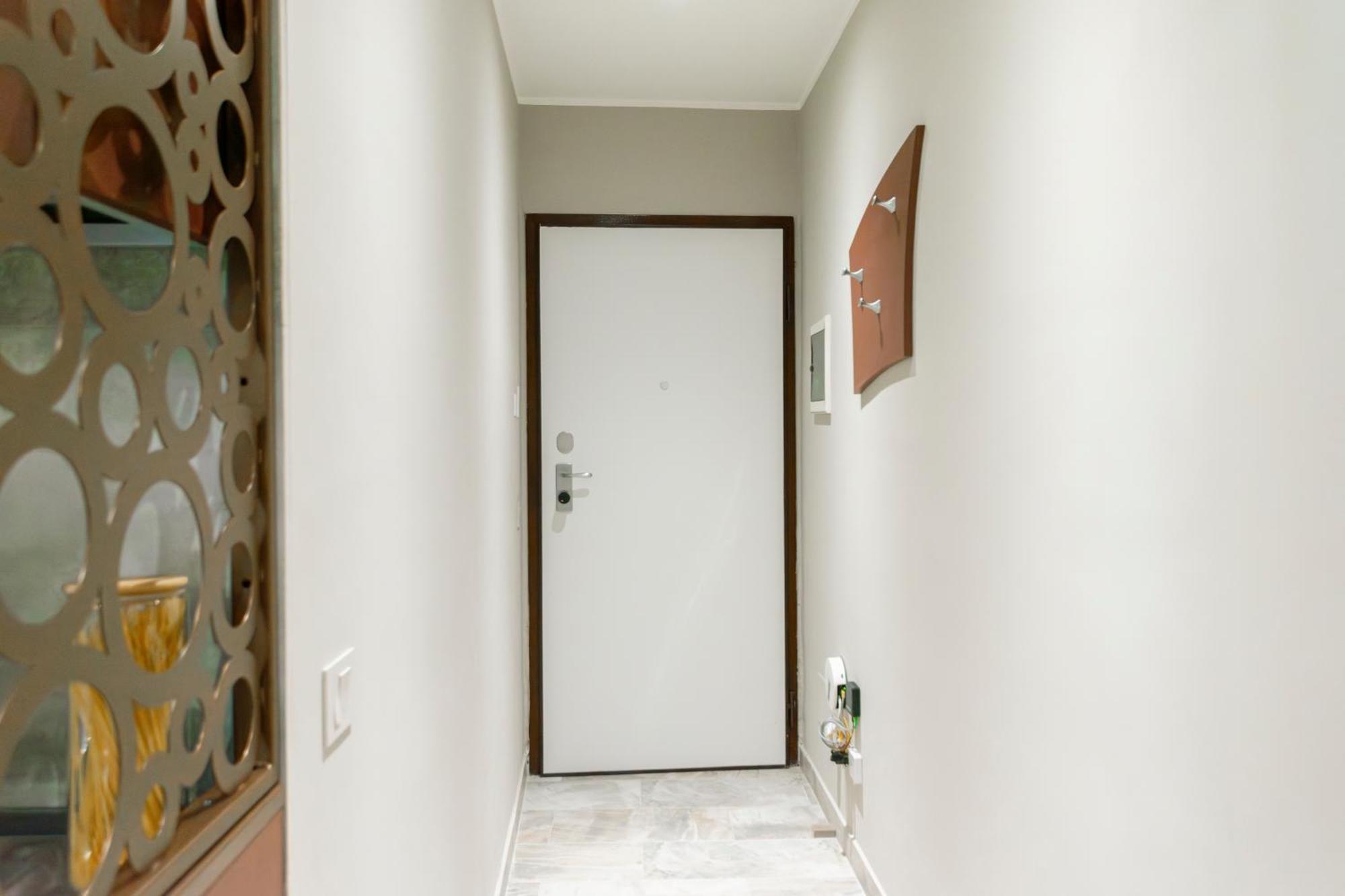 Apartment Miki - Sammartini 33 Milan Bagian luar foto